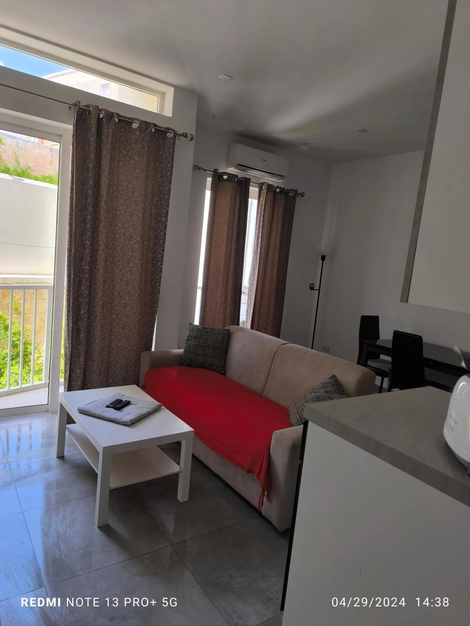 One Bedroom Tea Apartment Il-Gzira Exterior photo